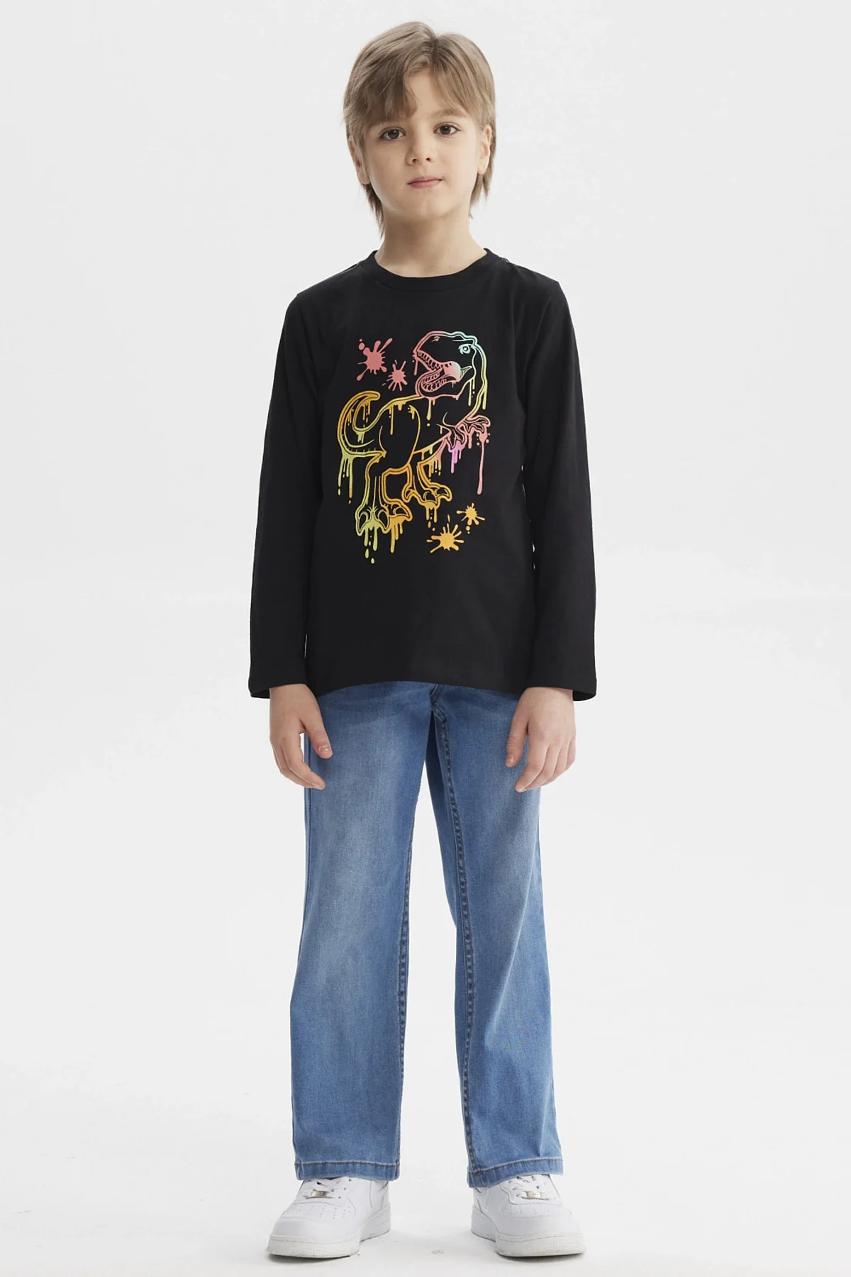 Polera Niño Bordados Negro - Image 4