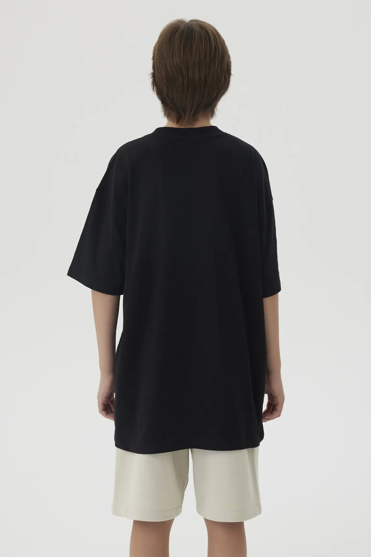 Polera Niño Con Bolsillo Negro - Image 3