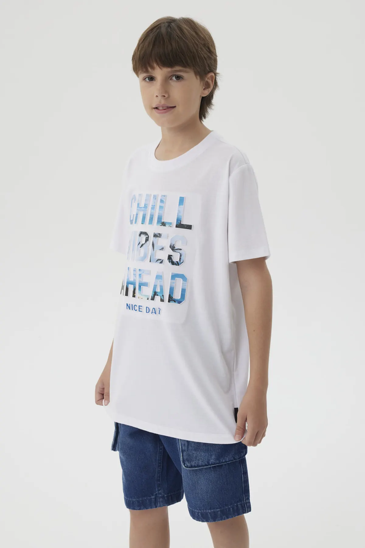 Polera Niño Estampado Playero Blanco - Image 2