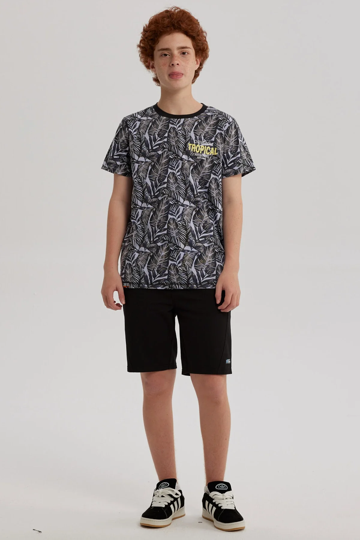 Polera Niño Full Print Y Estampado Gris - Image 4