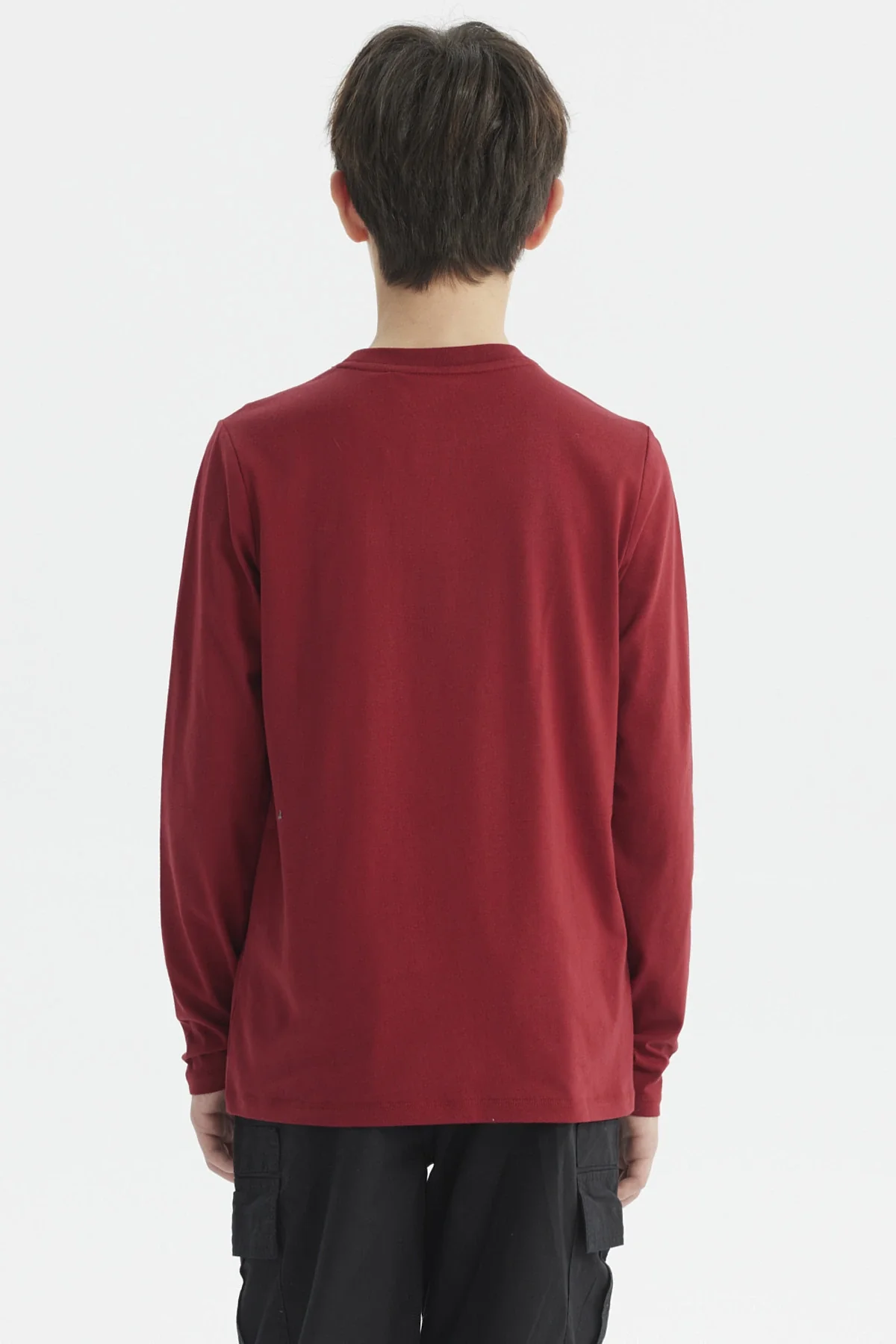 Polera Niño Print Bordado College Rojo Oscuro - Image 3