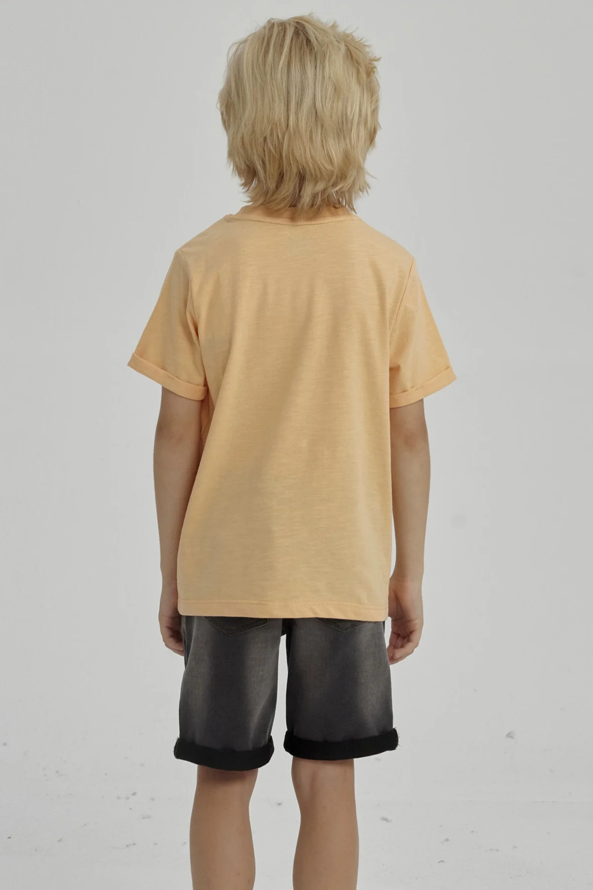Polera Niño Print Lentejuelas Naranjo - Image 3