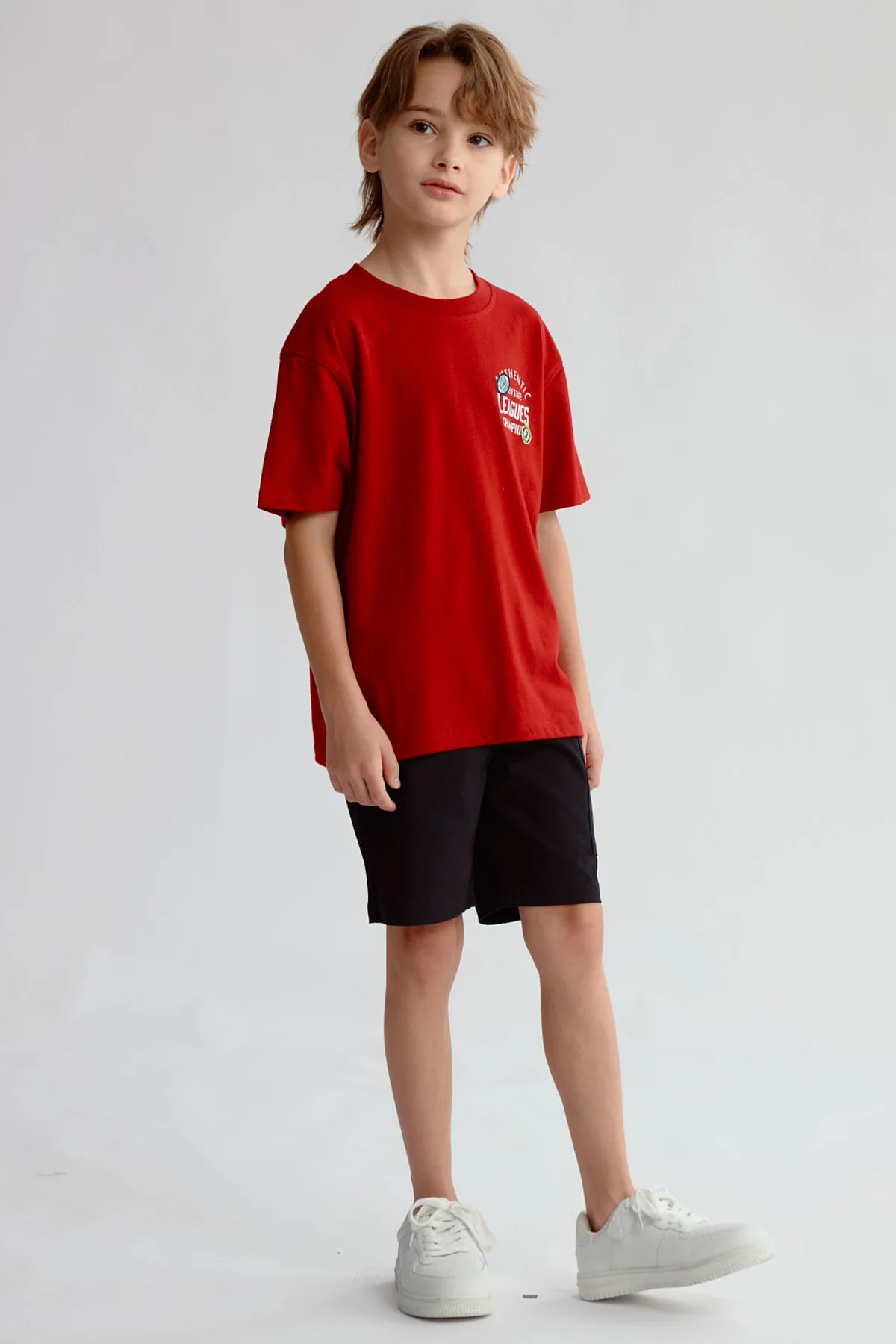 Polera Niño Print Posicional Burdeo - Image 4