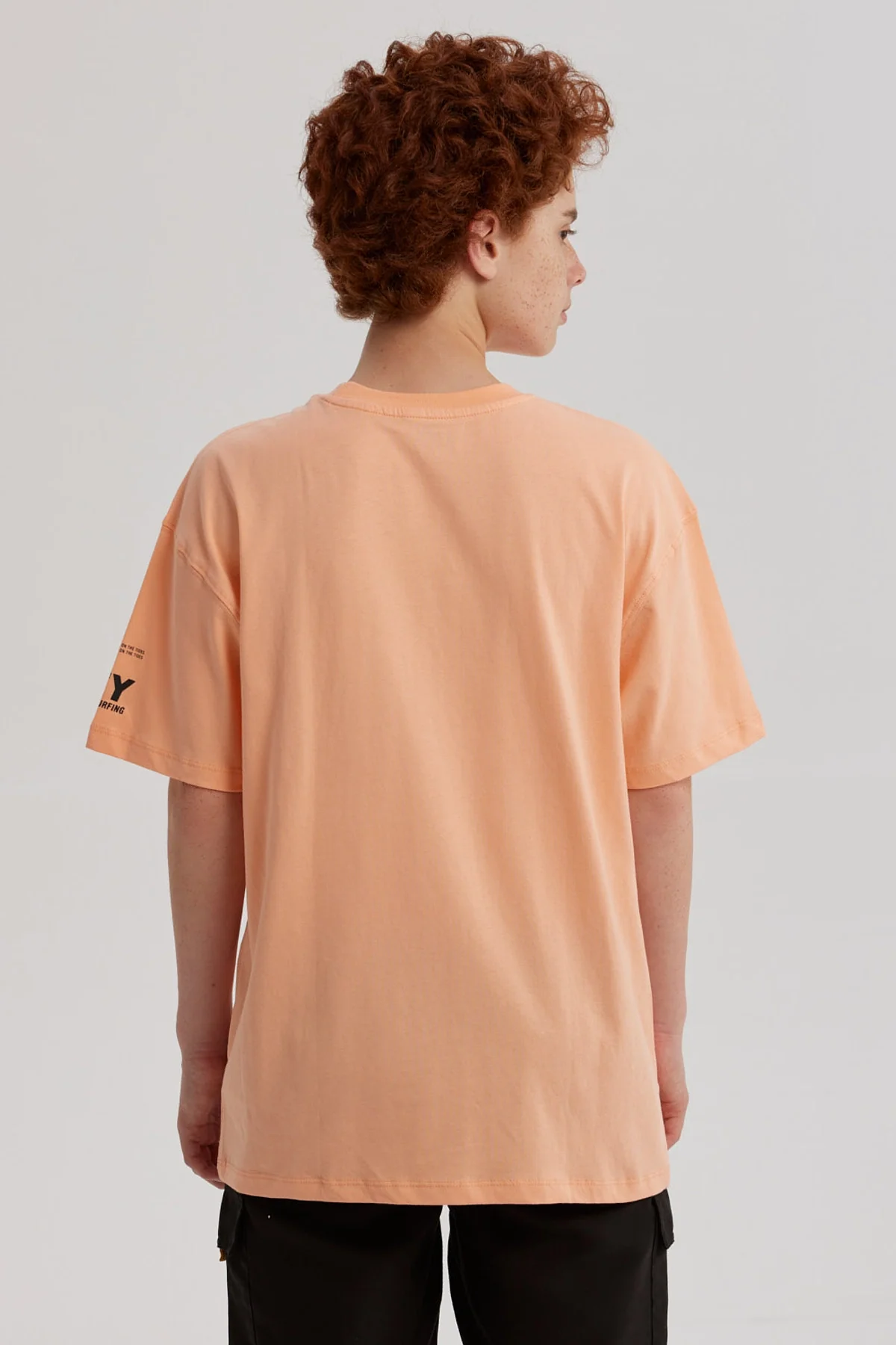 Polera Niño Print Posicional Coral - Image 3