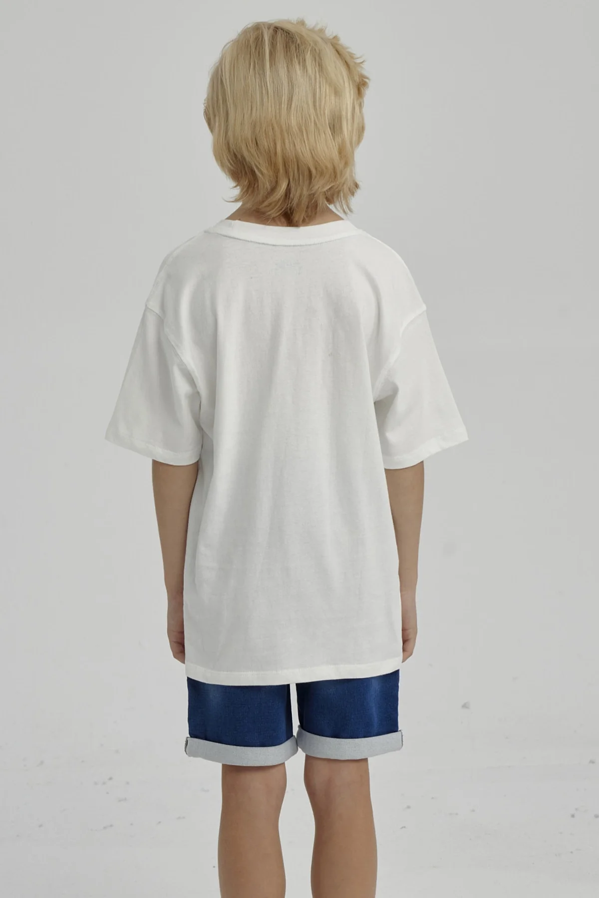 Polera Niño Print Posicional Crudo - Image 3