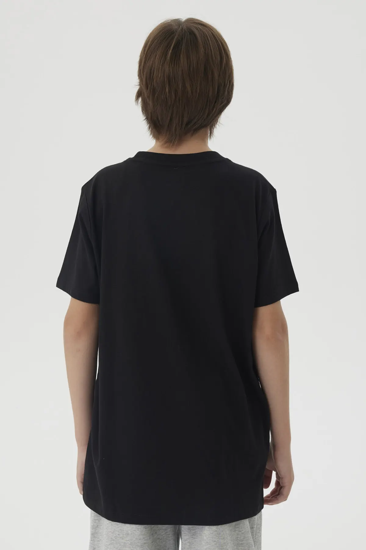 Polera Niño Print Posicional Negro - Image 3