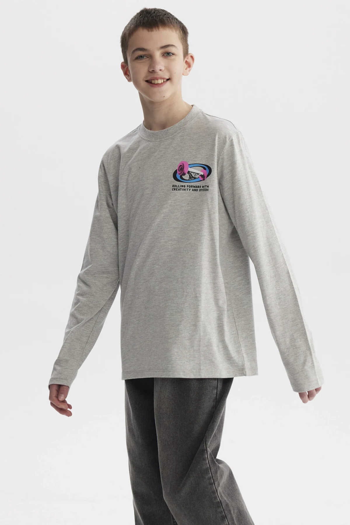 Polera Niño Slim Gris Melange - Image 2