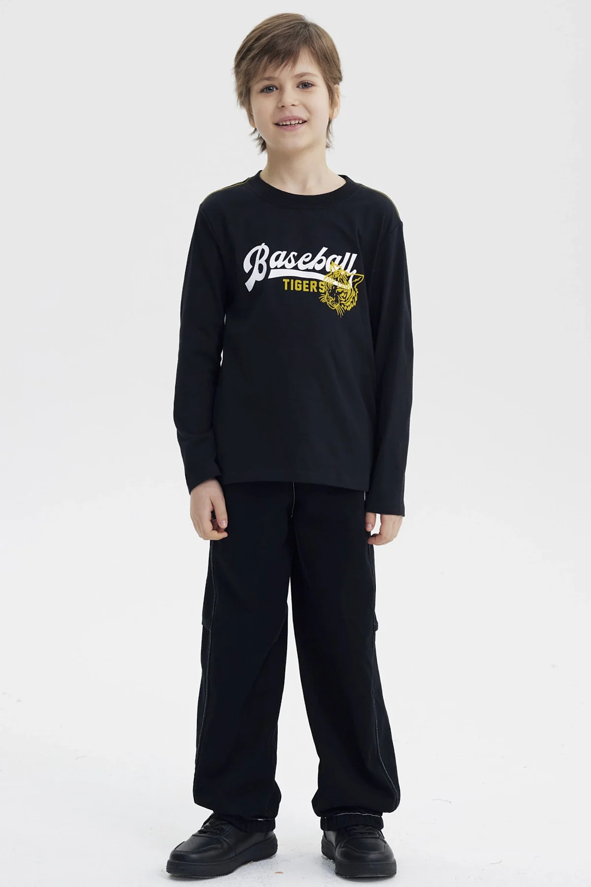 Polera Niño Slim Negro - Image 4