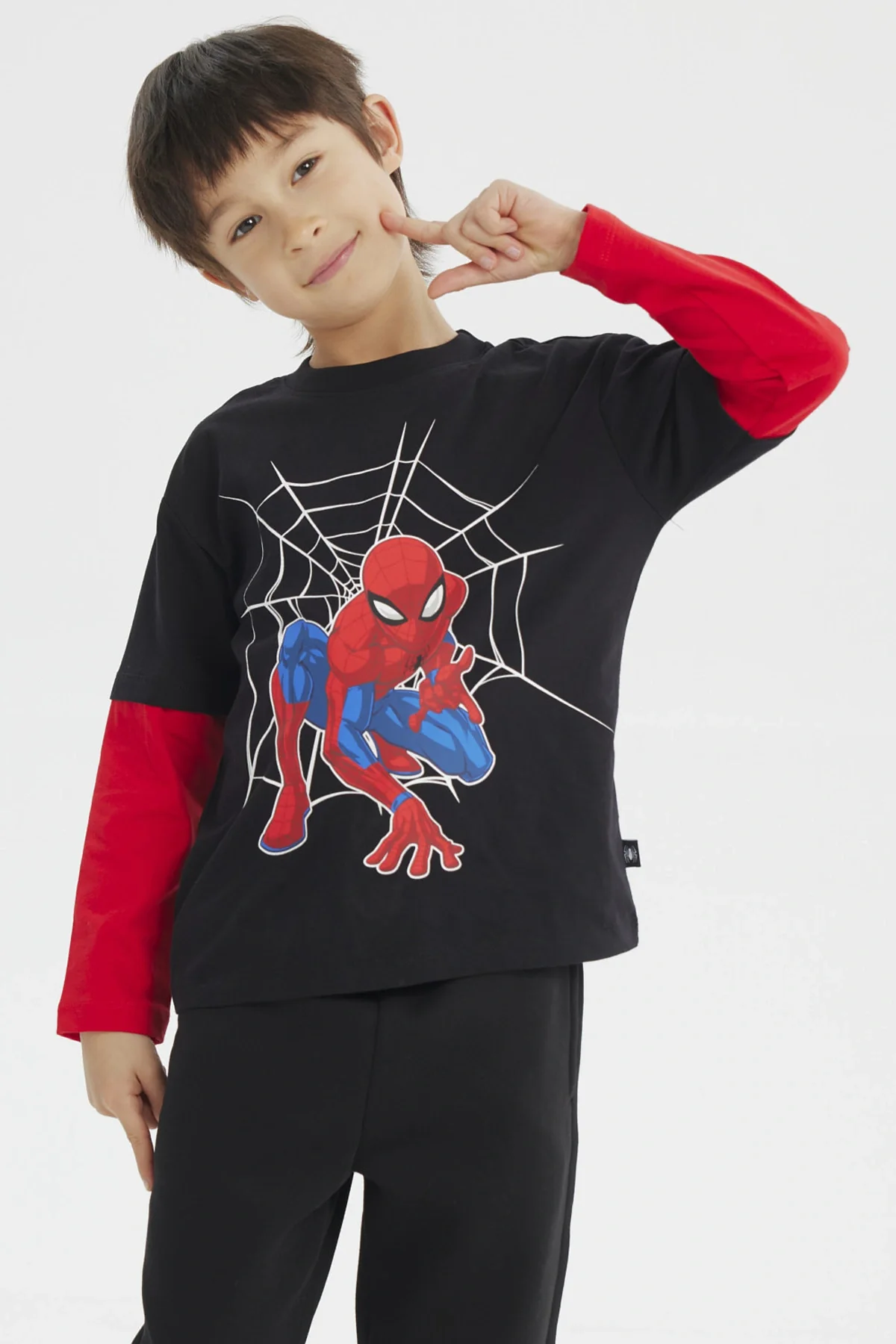 Polera Niño Spiderman Negro