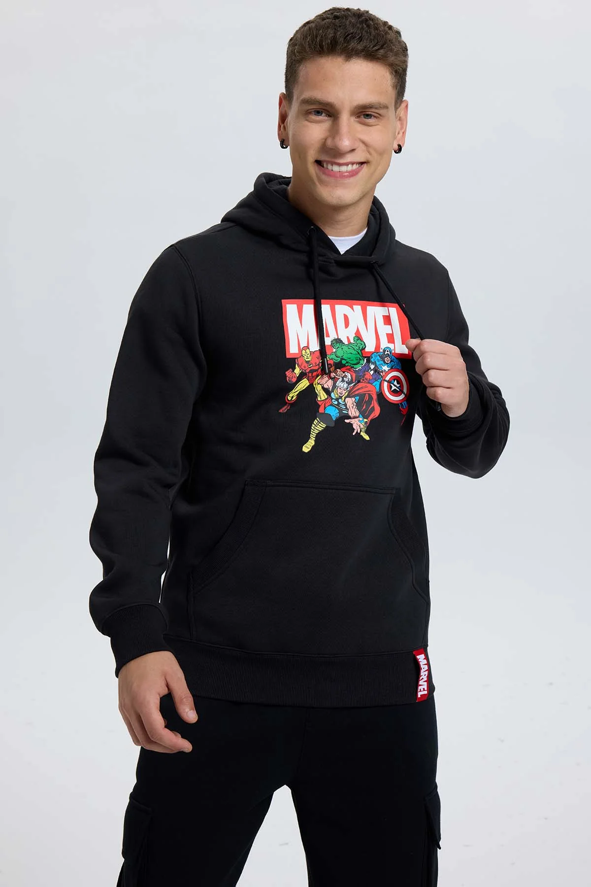 Polerón Hombre Marvel Negro - Image 2
