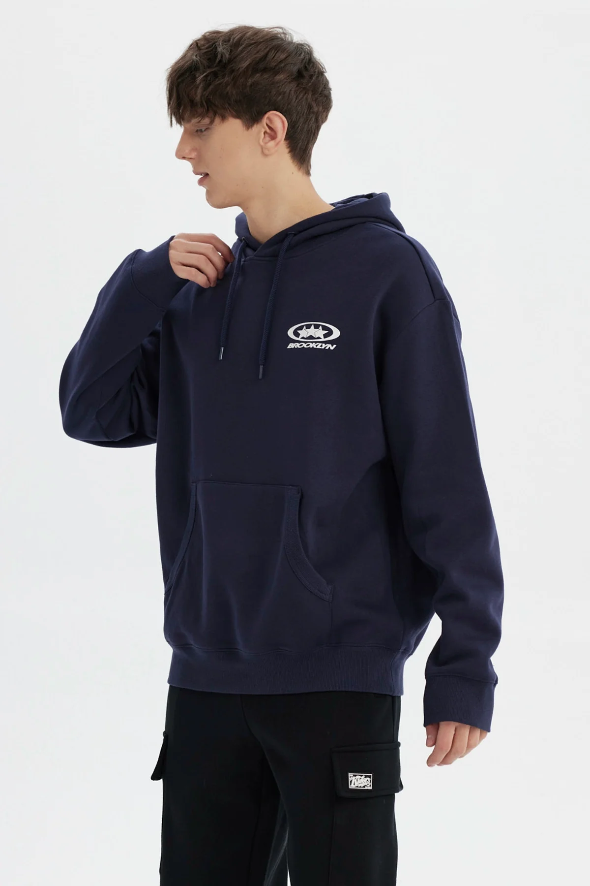 Polerón Hombre Slim Con Gorro Azul Marino - Image 3
