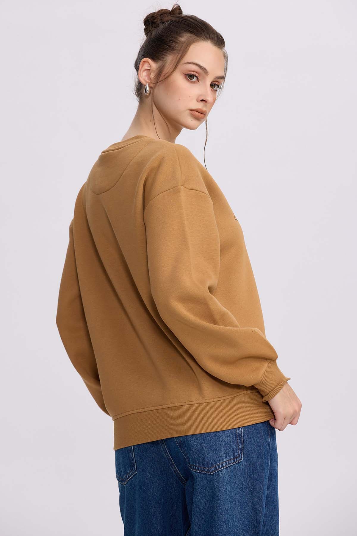 Polerón Mujer Print Camel - Image 3