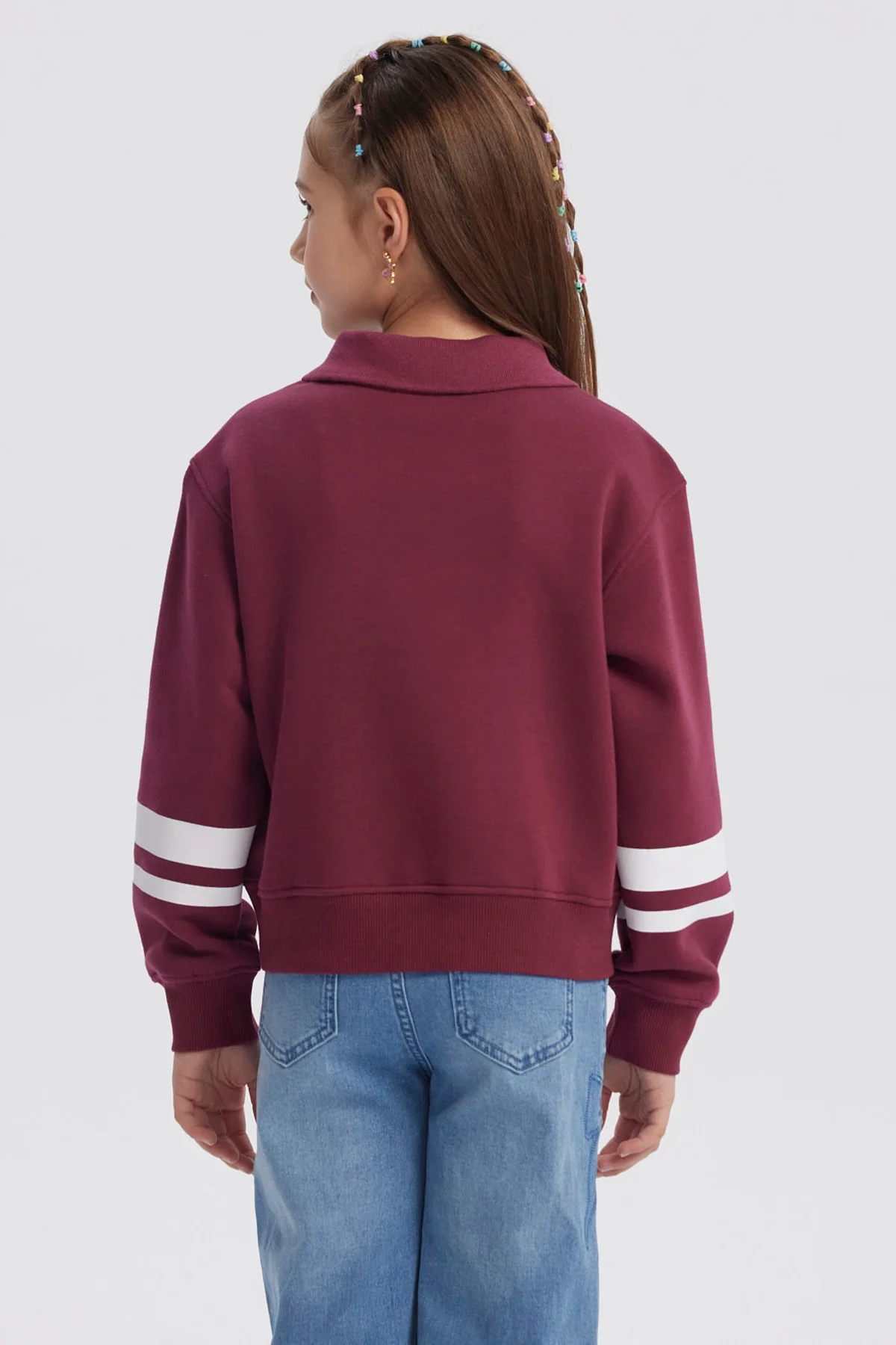 Polerón Niña Slim Cuello Camisero Burdeo - Image 3