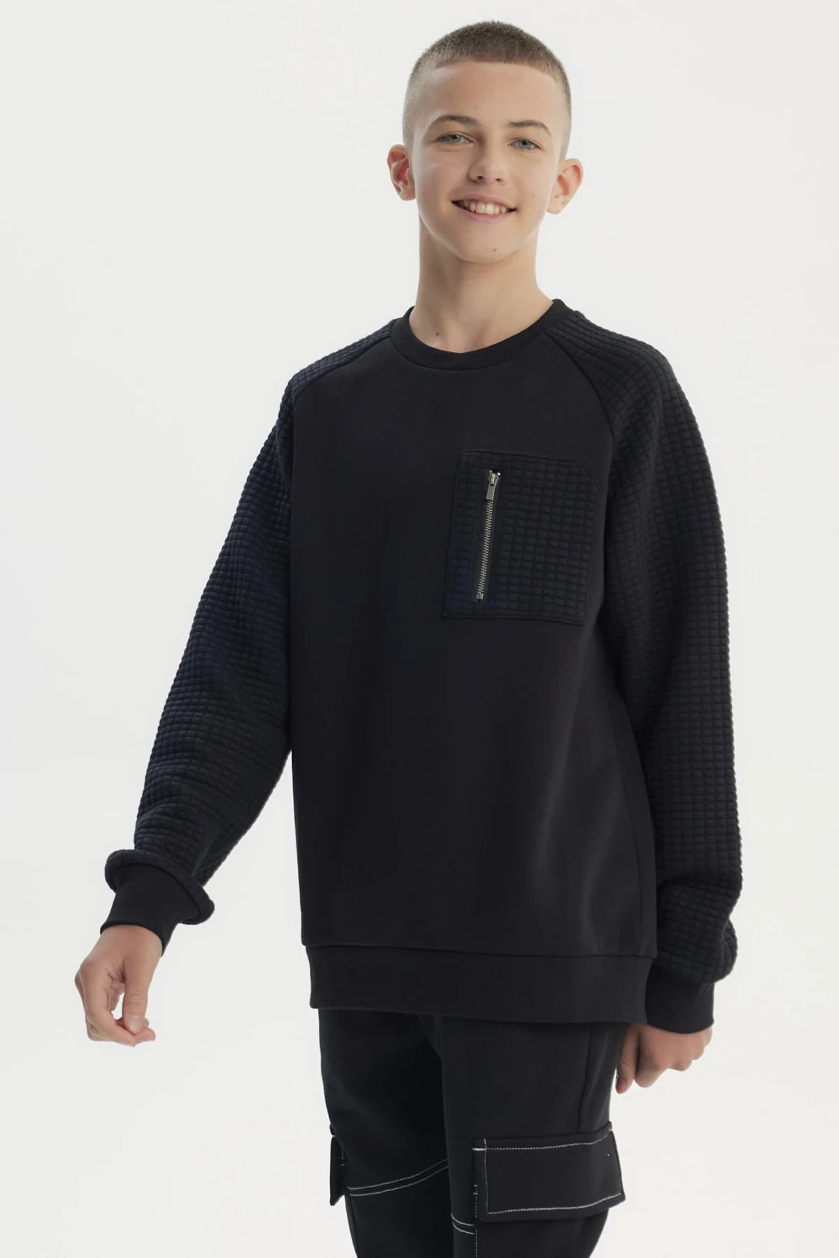 Polerón Niño Slim Negro - Image 2