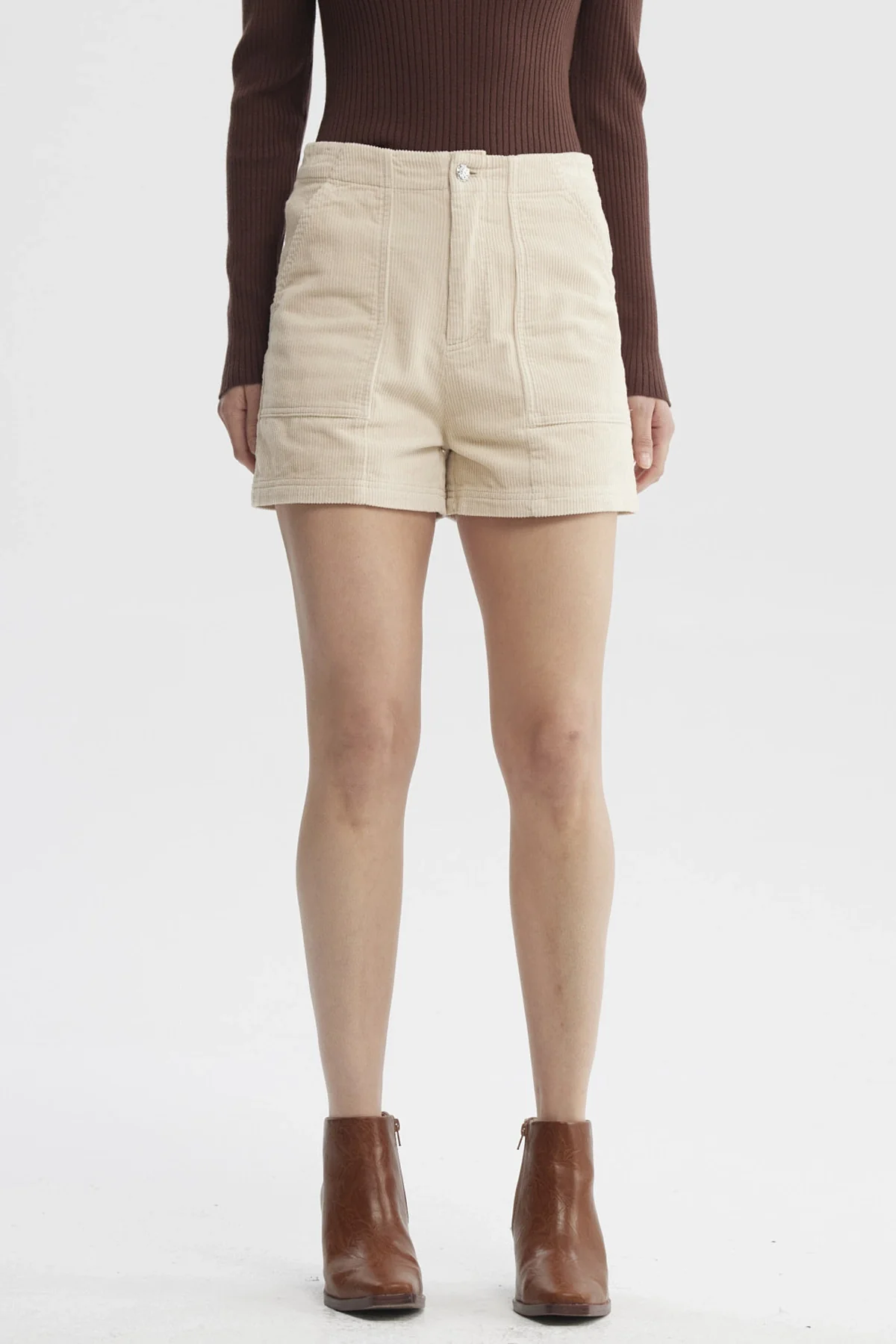 Short Mujer Slim Arena