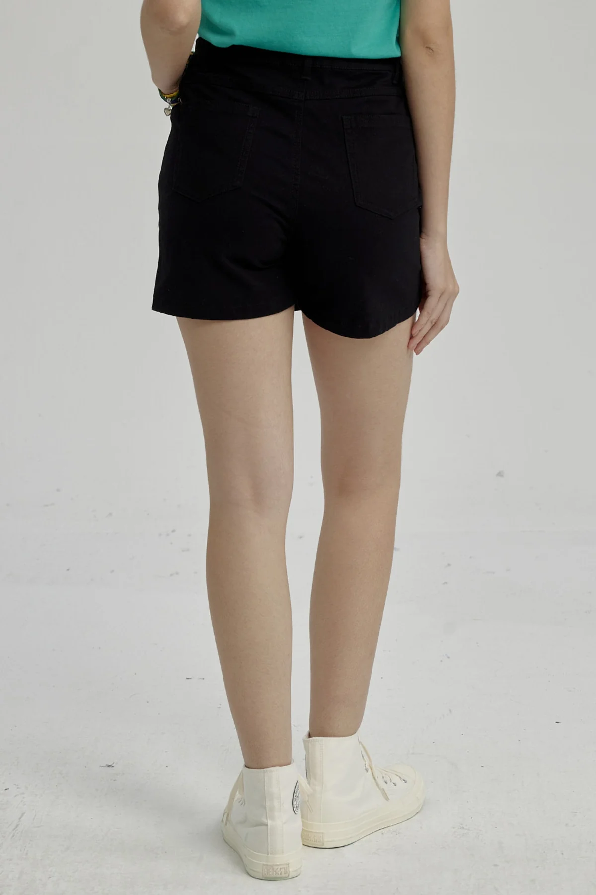 Short Niña Cargo Negro - Image 3