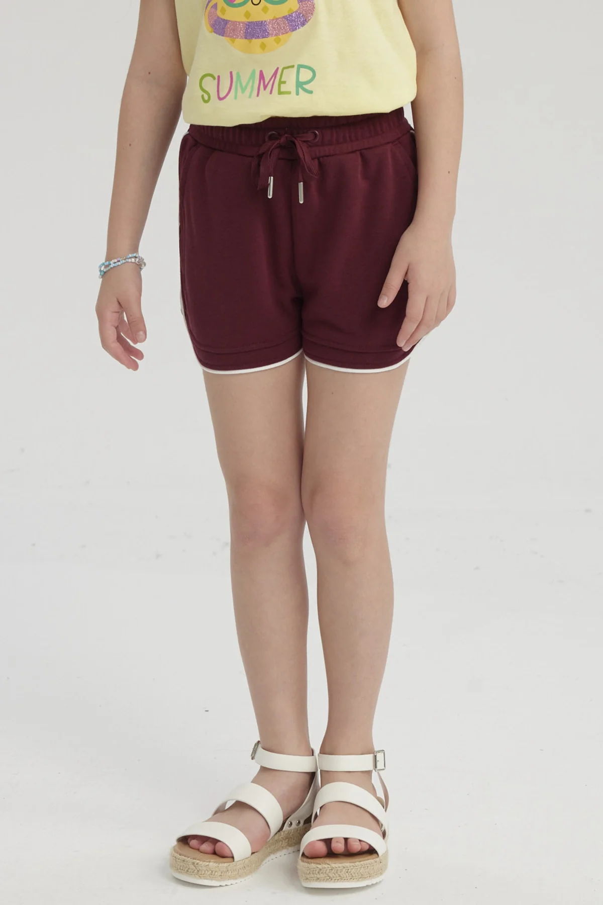 Short Niña Con Cordón Rojo - Image 2
