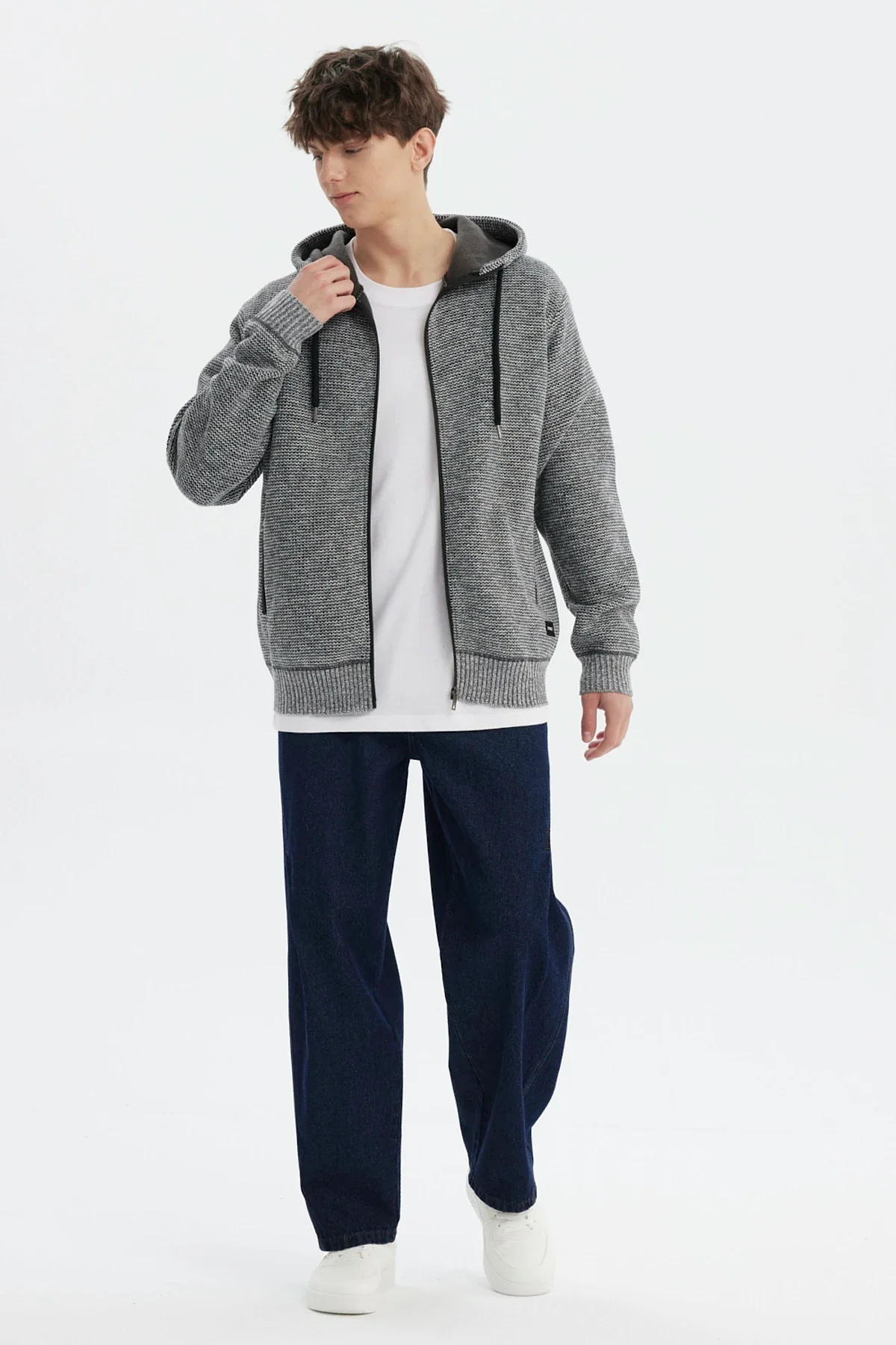 Sweater Hombre Slim Gris - Image 4
