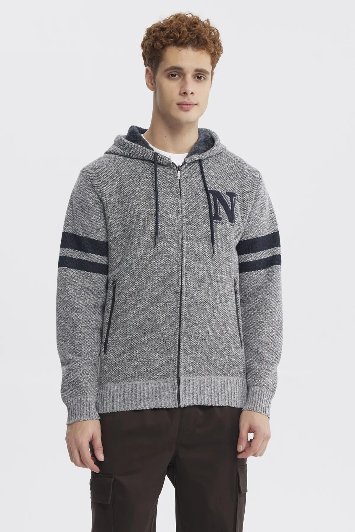 Sweater Hombre Slim Juvenil Gris