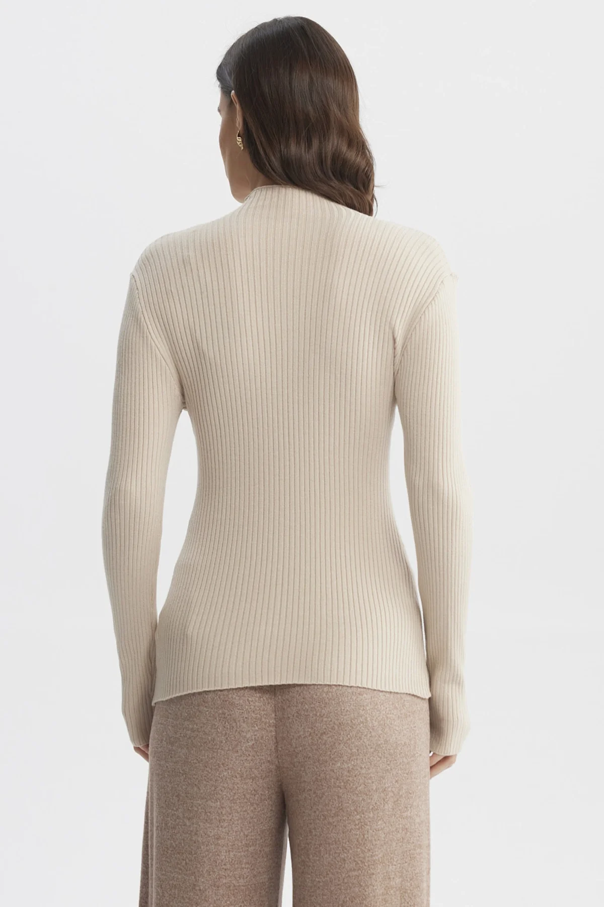 Sweater Mujer Ajustado Arena - Image 3