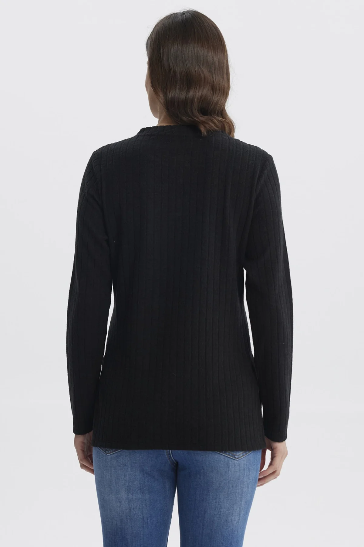 Sweater Mujer Caman Cierre Negro - Image 3