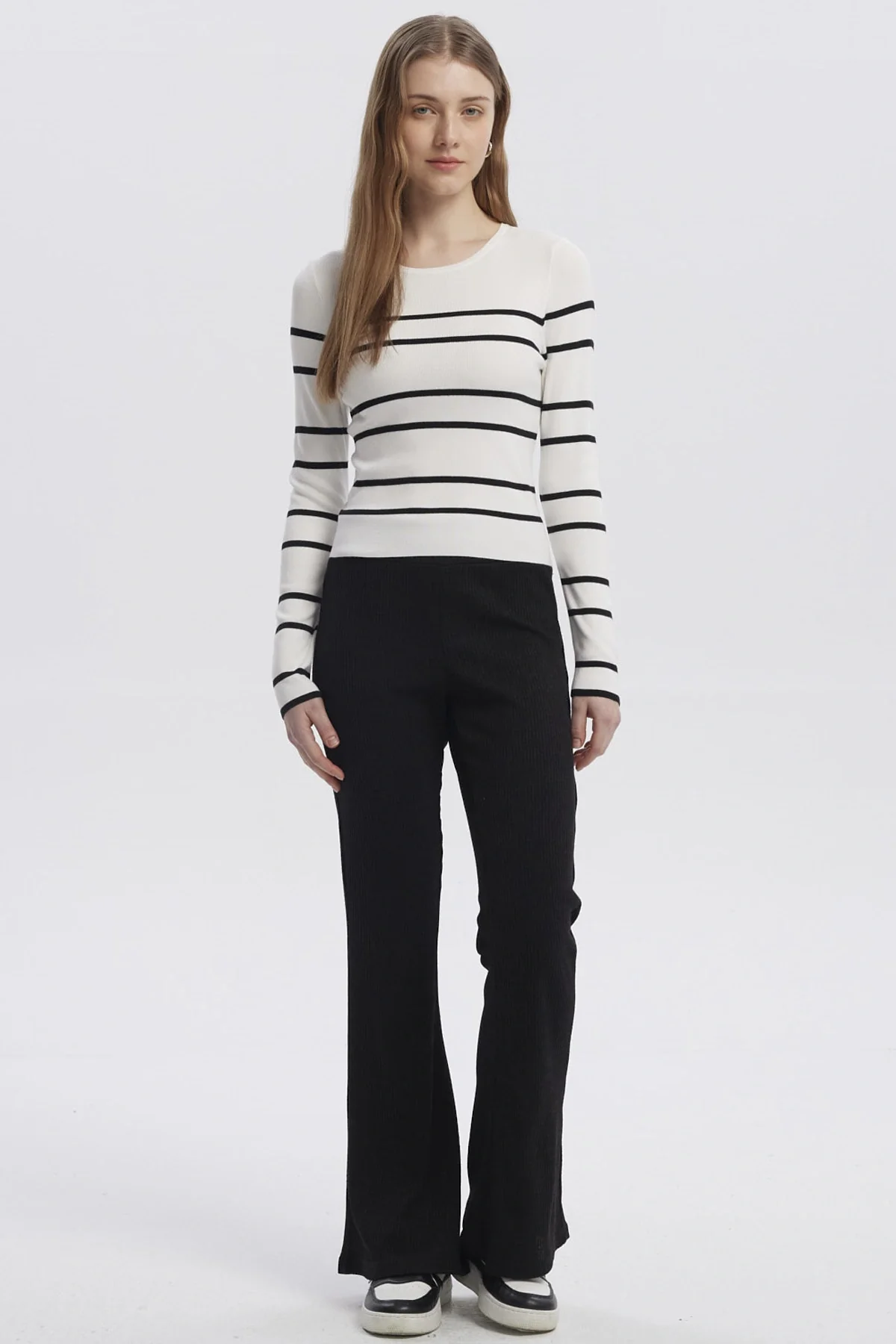 Sweater Mujer Juvenil Blanco - Image 4
