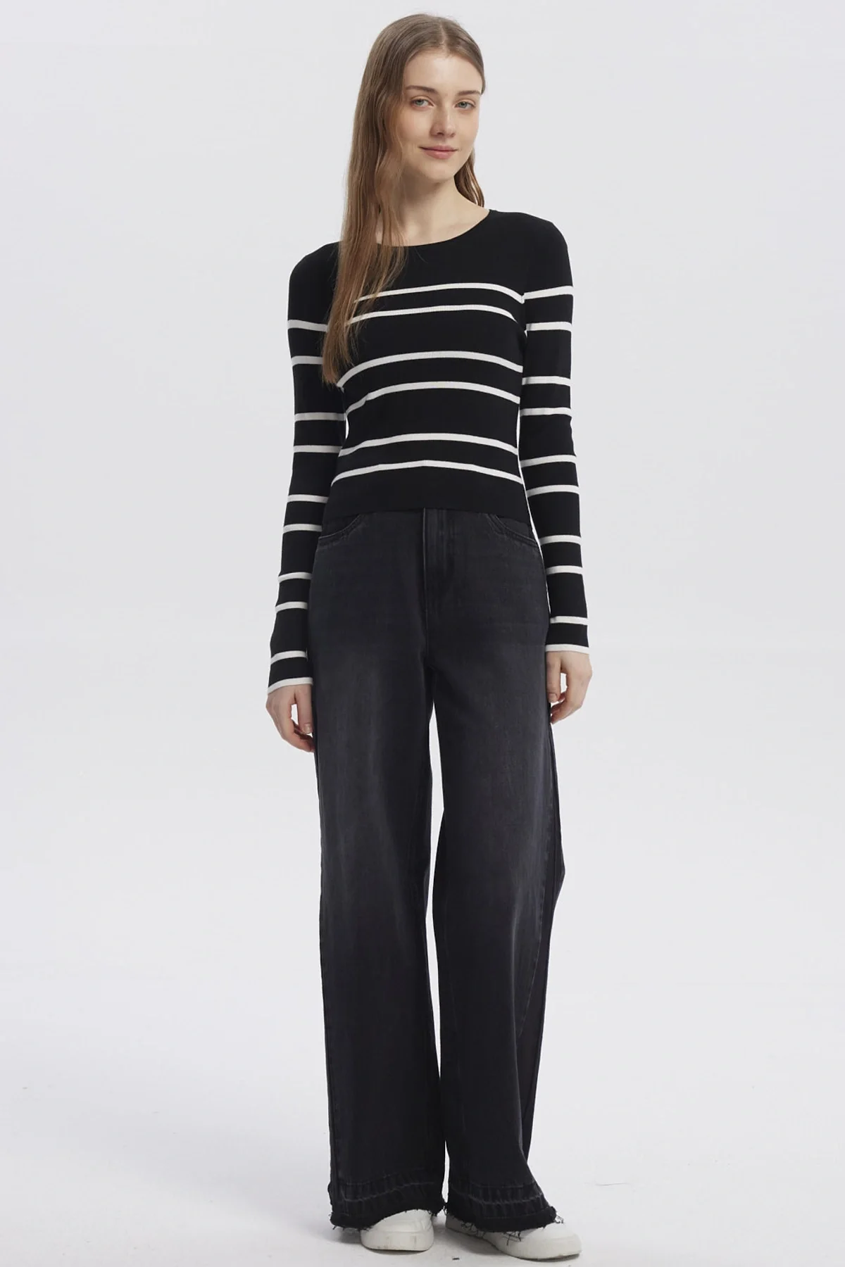 Sweater Mujer Juvenil Negro - Image 4