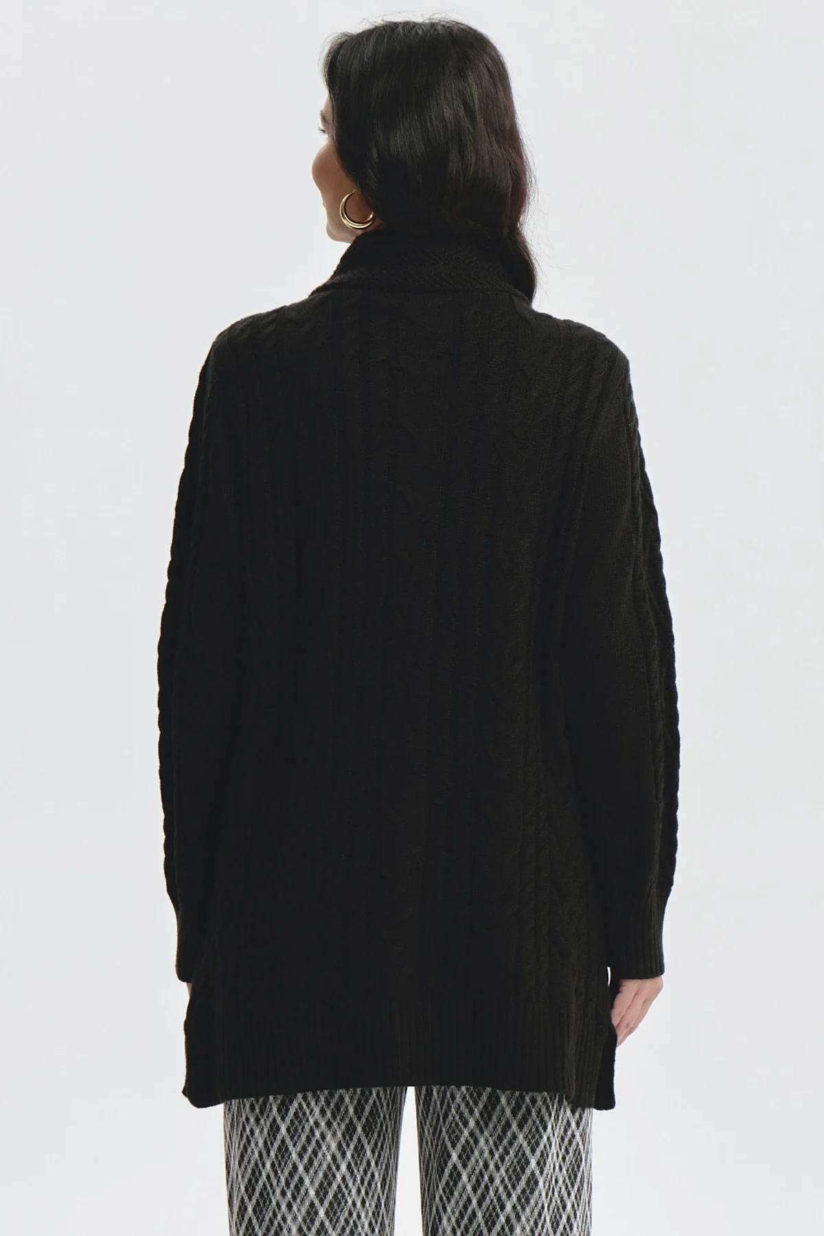 Sweater Mujer Largo Con Botón Negro - Image 3