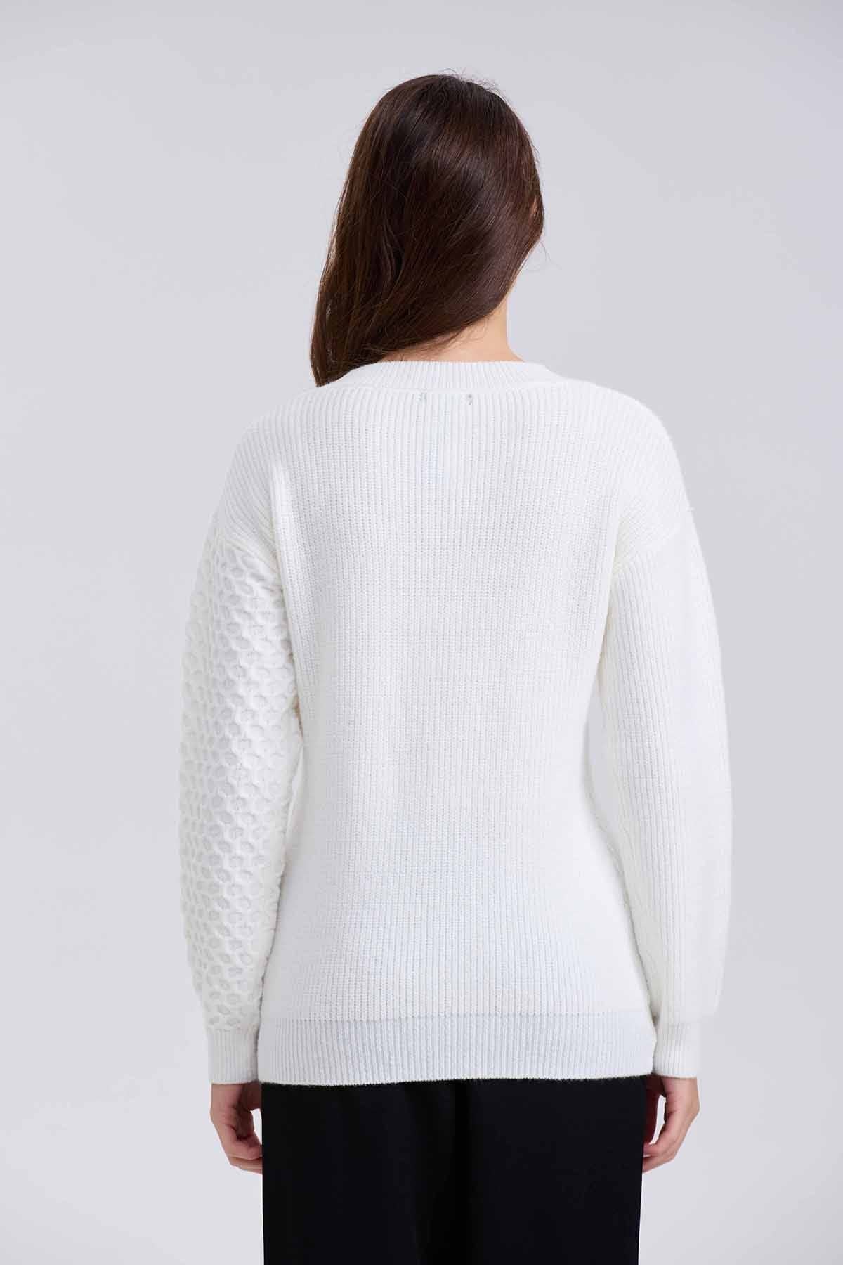 Sweater Mujer Mitad Crudo - Image 3