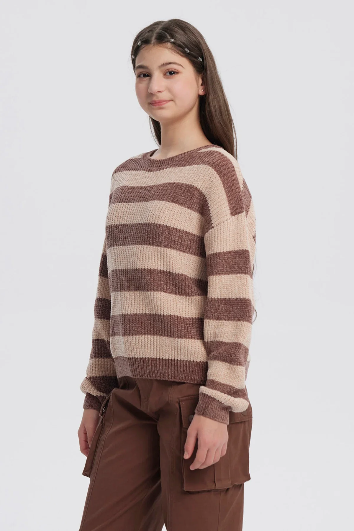 Sweater Niña Slim Café - Image 2