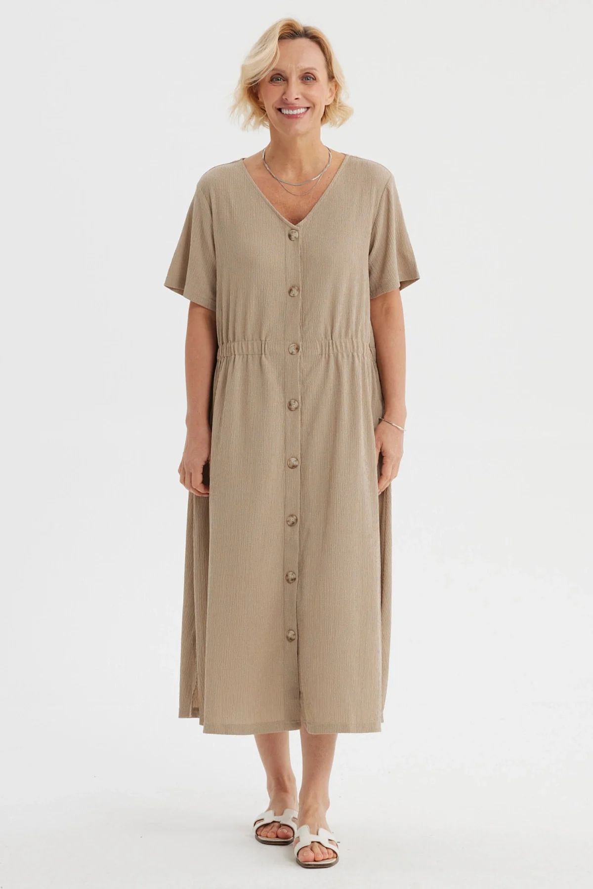 Vestido Mujer Botones Arena - Image 4