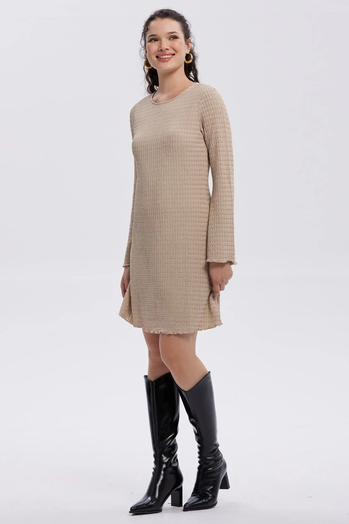 Vestido Mujer Flare Corto Beige - Image 4